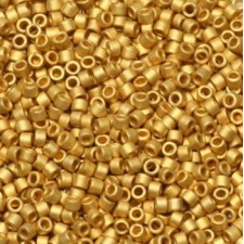 Miyuki delica Perlen 11/0 - Plated matte gold 24kt DB-331